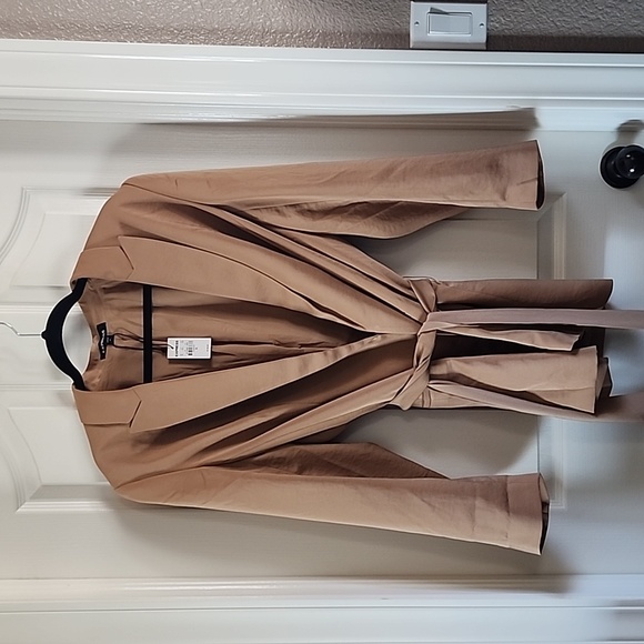 Express Blazer - Picture 2 of 5